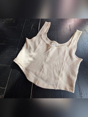 Aerie Women's Medium Cream Tank Top Summer Handkerchief Hem Clean Girl Casual